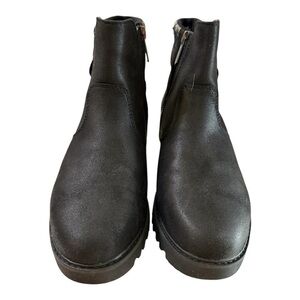 Skechers Arch Fit Ankle Boots – Size 6 Women’s – Black Vegan Water-Repellent